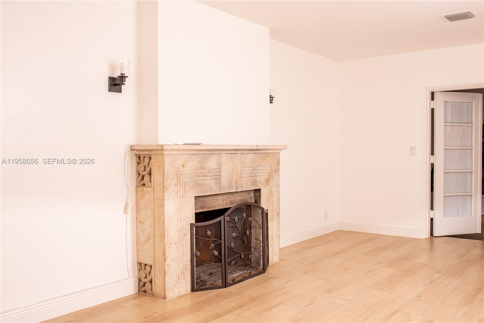 CORAL GABLES SEC B - Residential