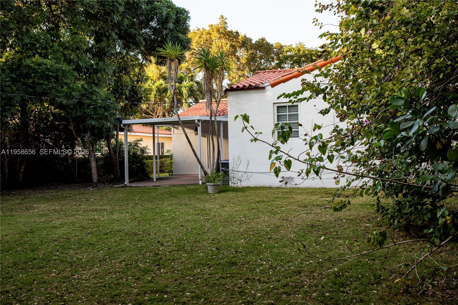 CORAL GABLES SEC B - Residential