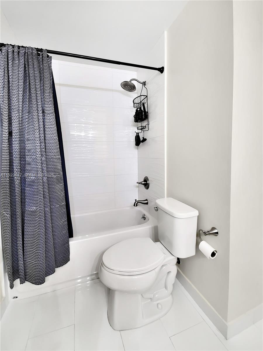 VILLA ENCANTADA CONDO NO - Residential Lease