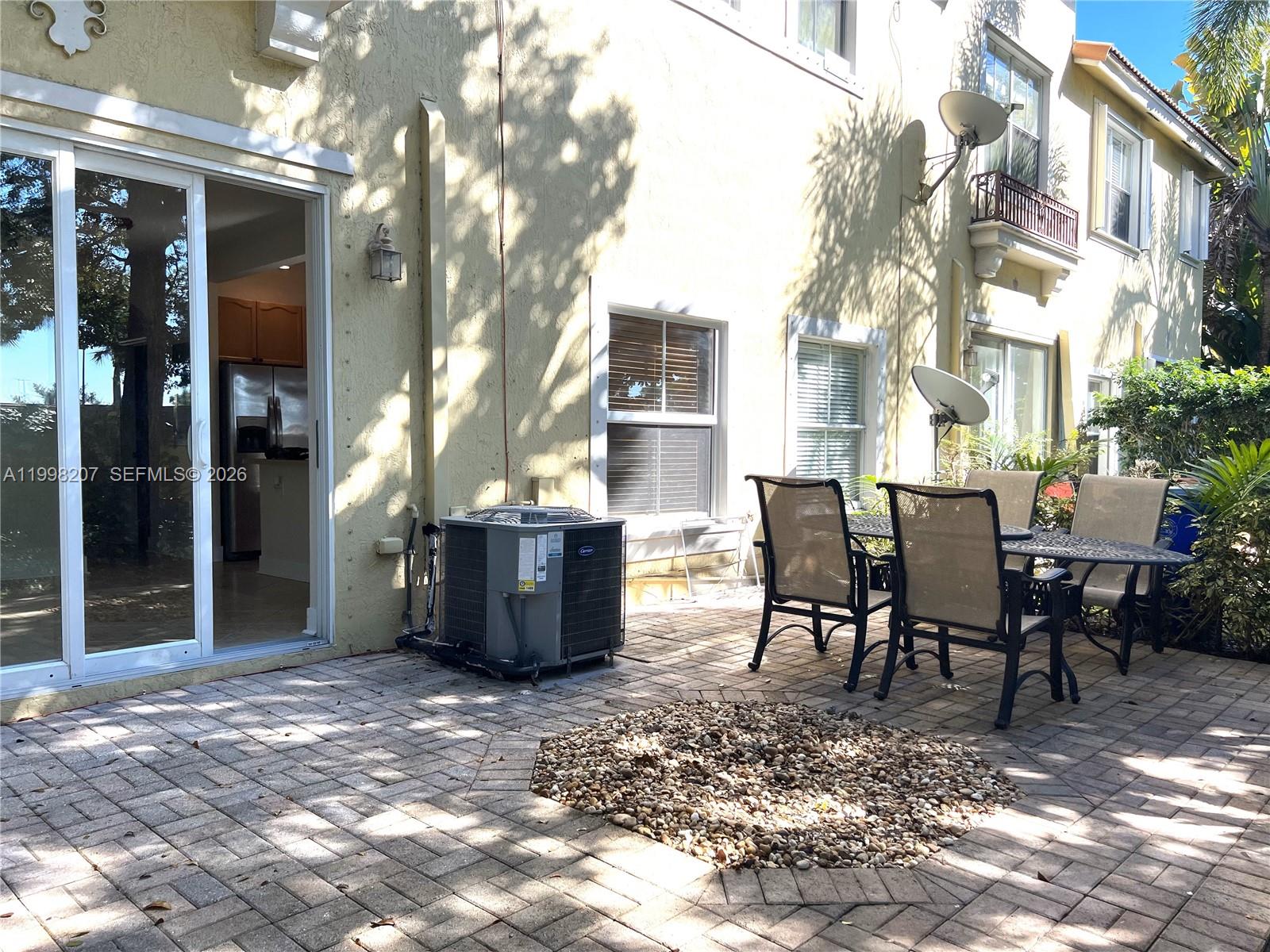 MERRICK PRESERVE CONDO - Residential