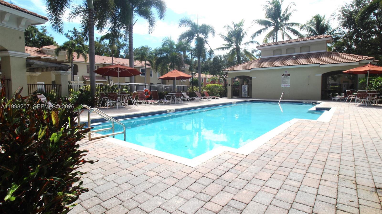 MERRICK PRESERVE CONDO - Residential