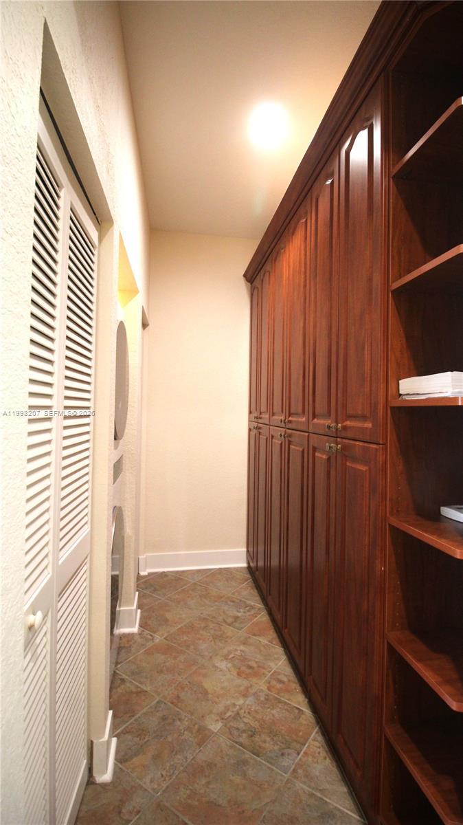 MERRICK PRESERVE CONDO - Residential