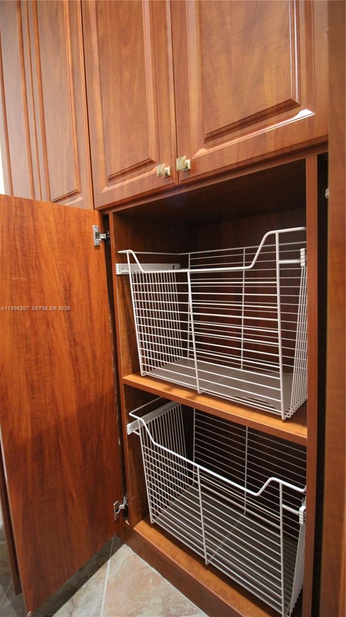 MERRICK PRESERVE CONDO - Residential