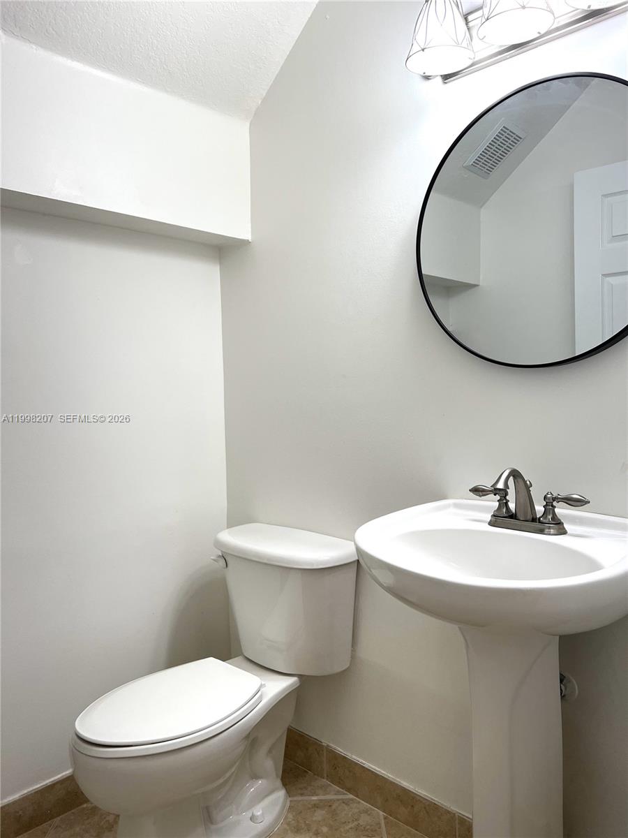 MERRICK PRESERVE CONDO - Residential