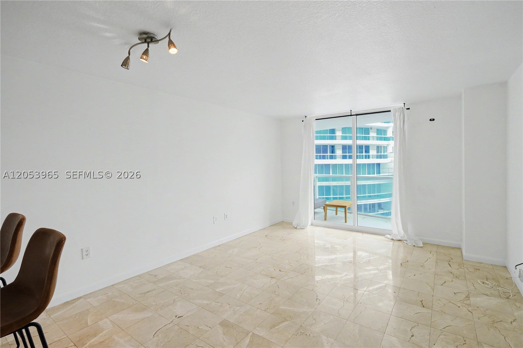 2101 Brickell Ave 1611