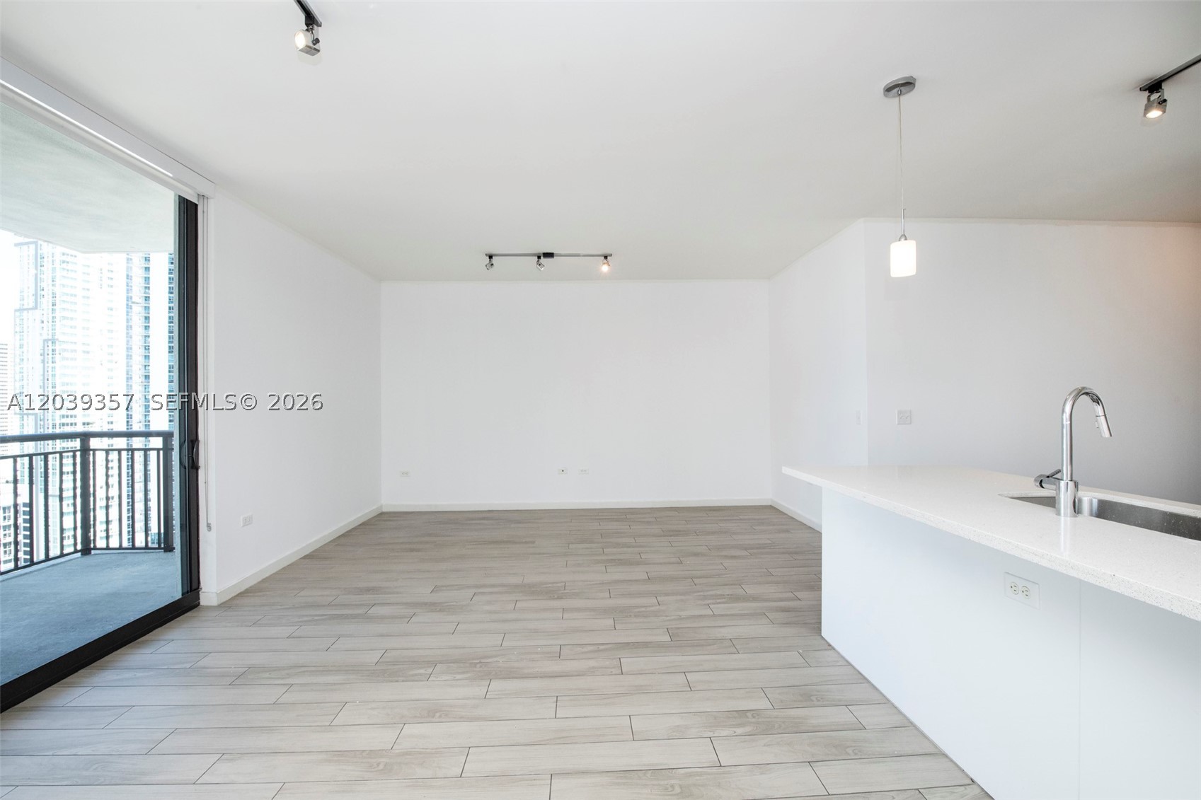 999 SW 1st Ave 2402