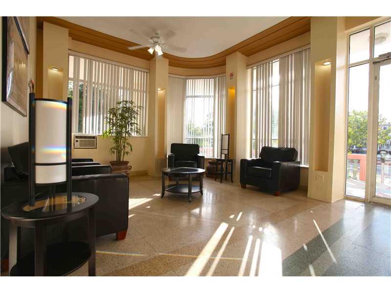 RIVERVIEW VILLAS CONDO - Residential Lease