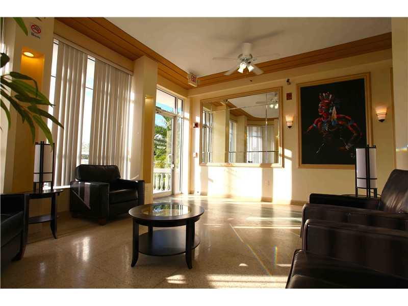 RIVERVIEW VILLAS CONDO - Residential Lease