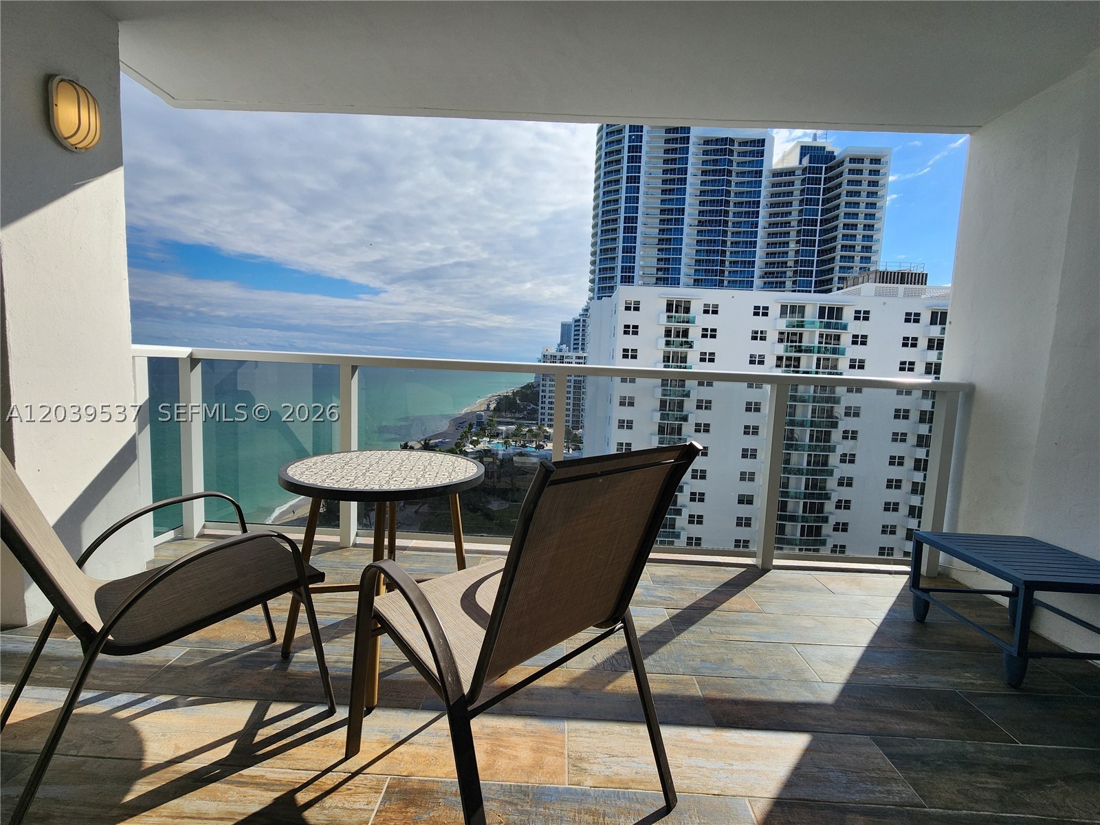 2751 S Ocean Dr 1406S