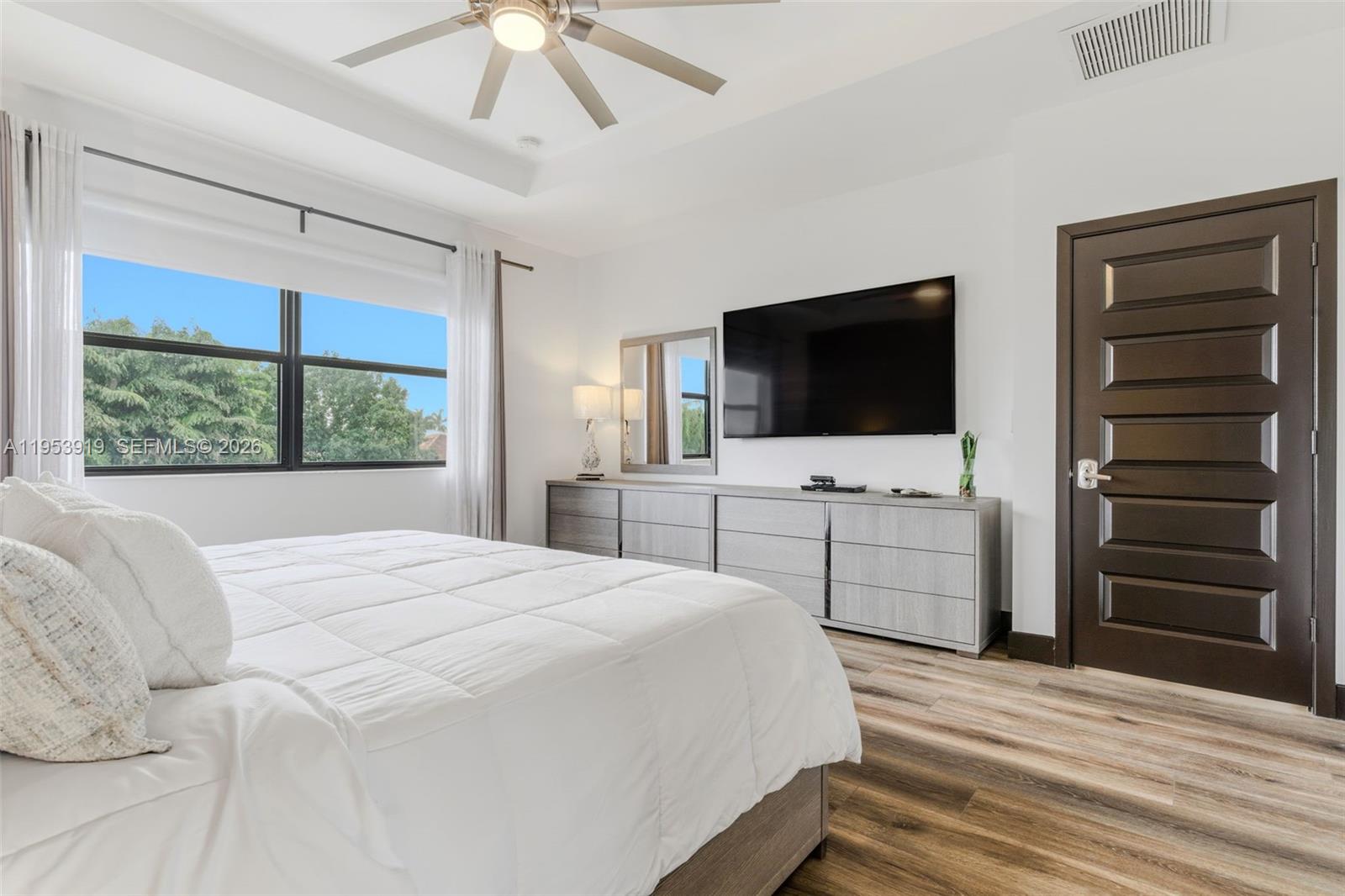 CRESTVIEW WEST - Residential