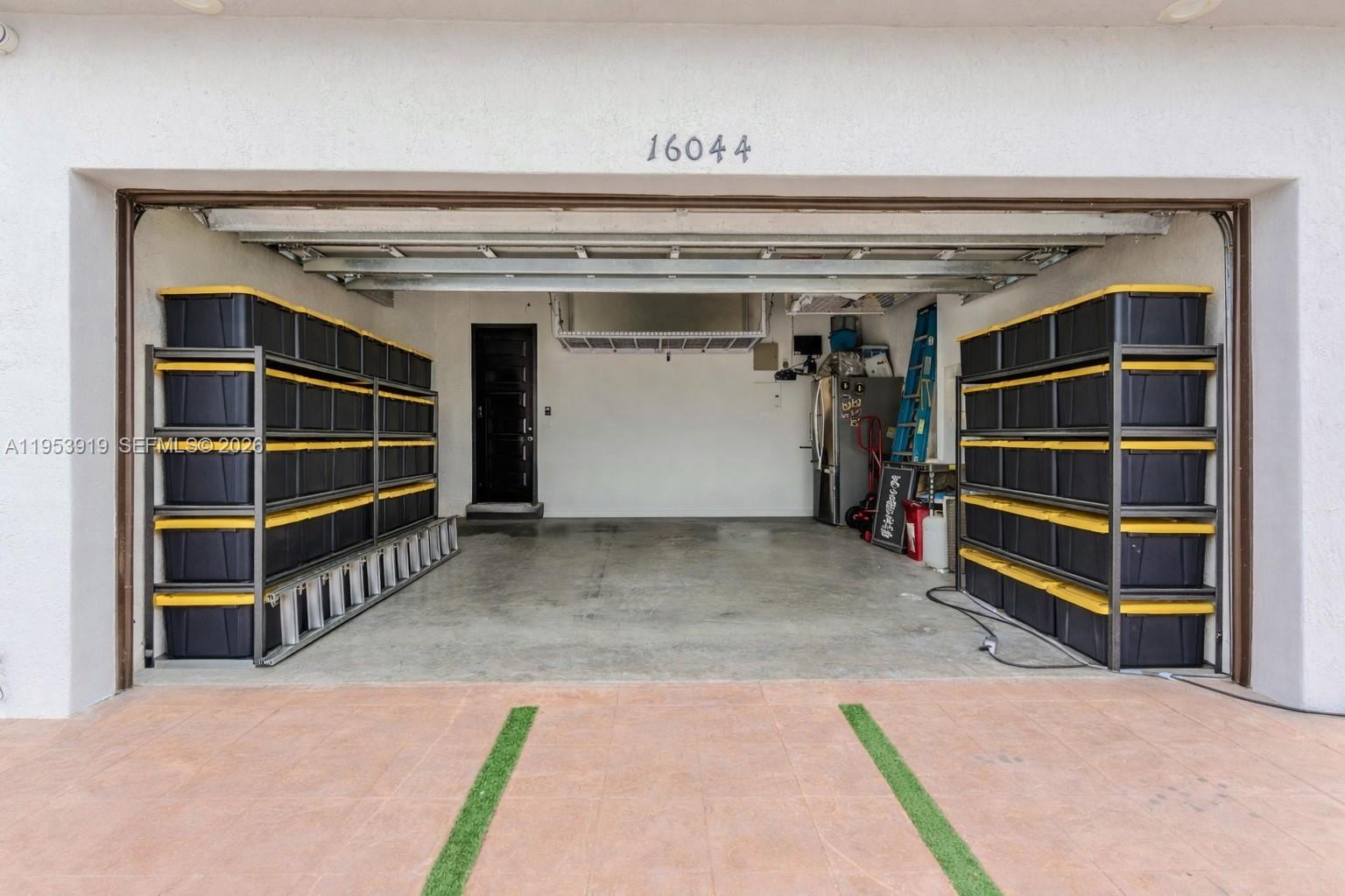 CRESTVIEW WEST - Residential