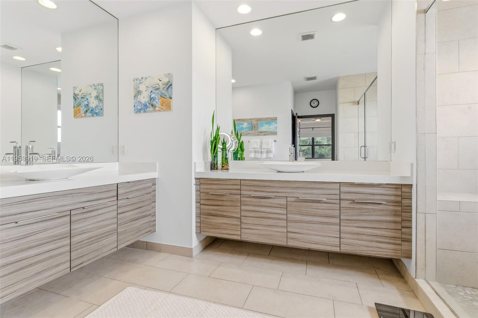 CRESTVIEW WEST - Residential