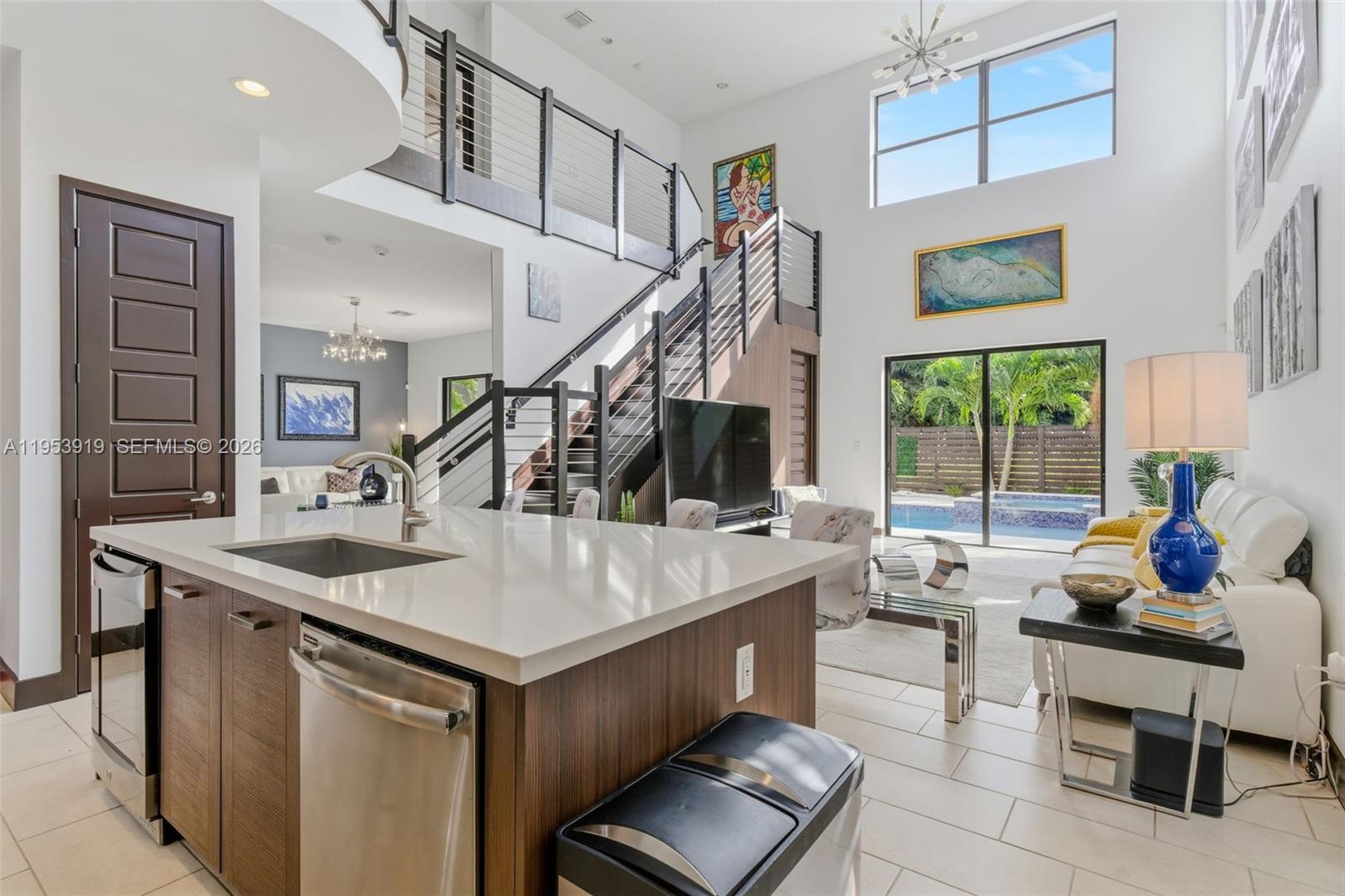 CRESTVIEW WEST - Residential