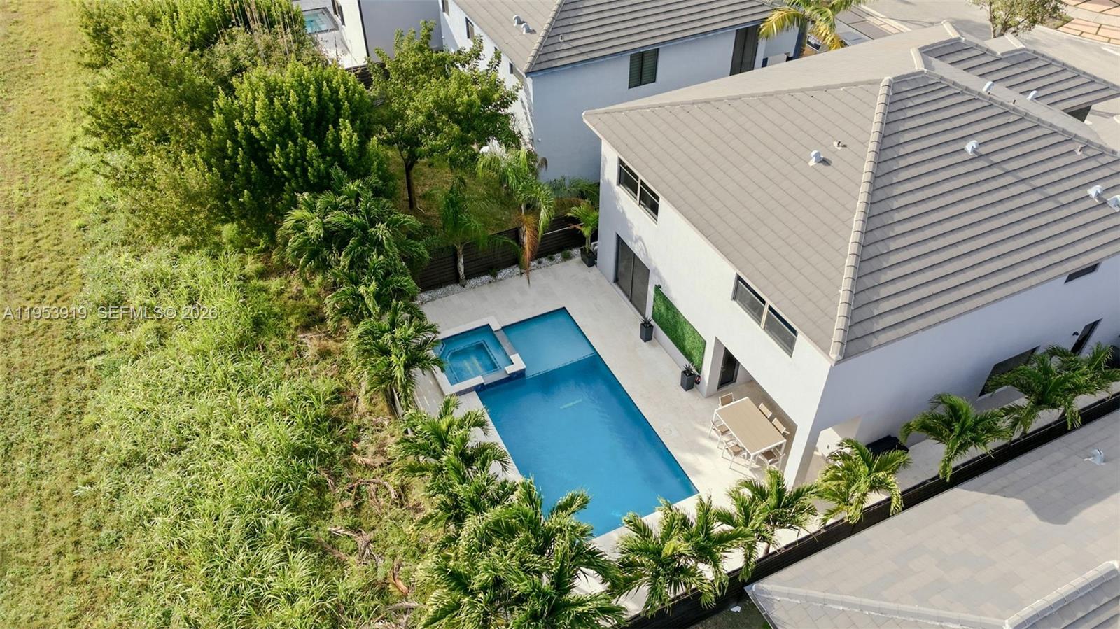 CRESTVIEW WEST - Residential