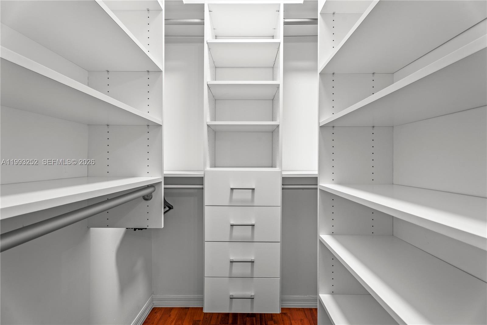 TANGERINE SUB - Residential