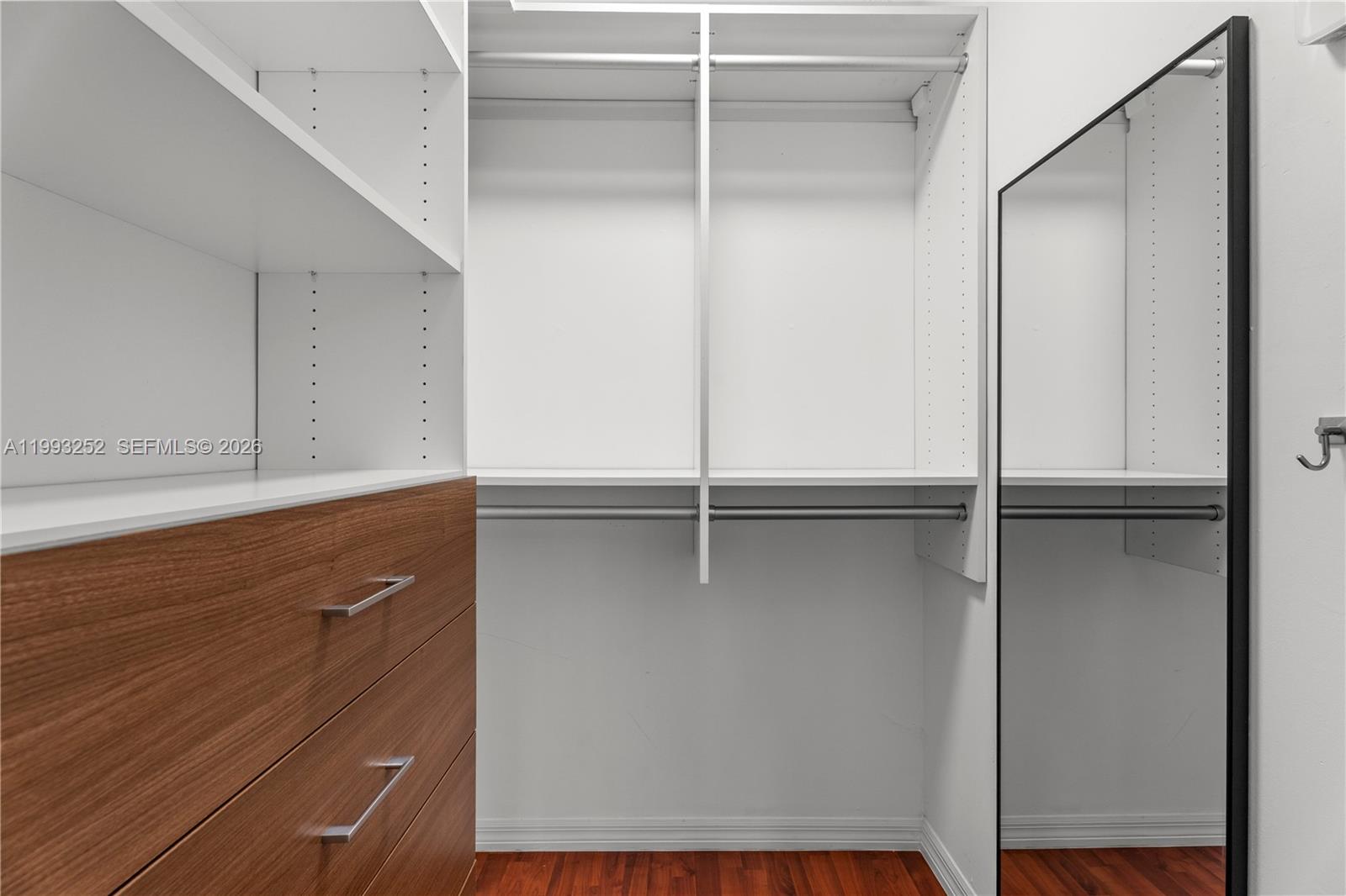 TANGERINE SUB - Residential