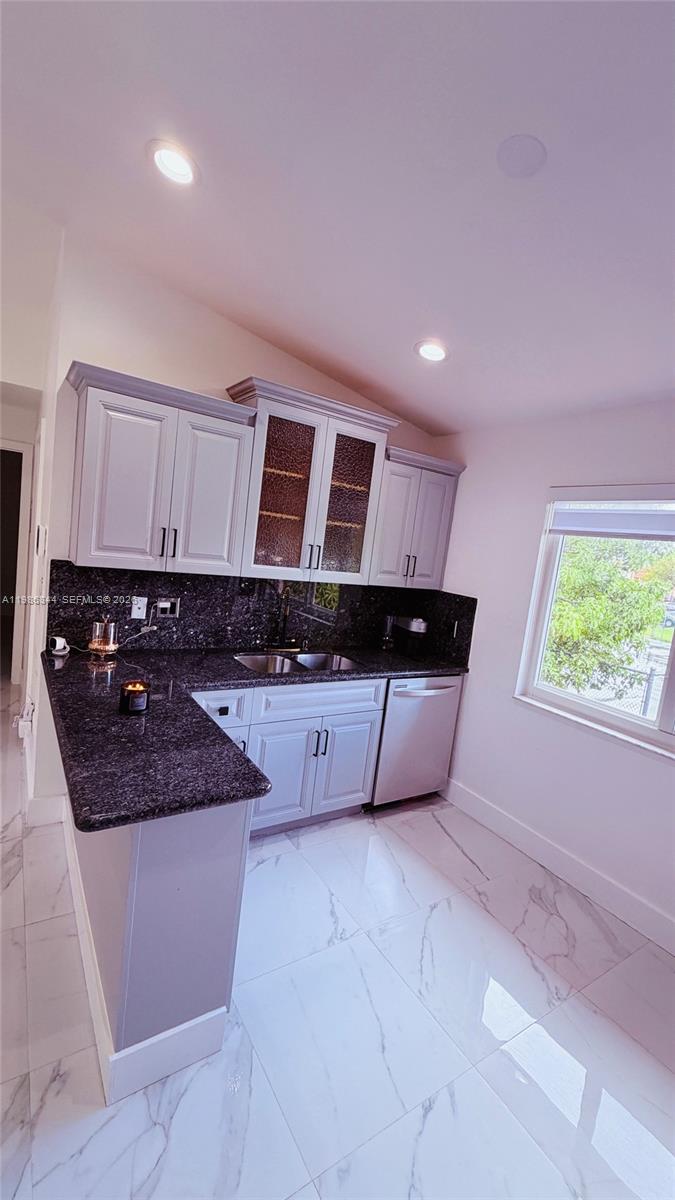 DORAL COURT CONDO - Residential Lease