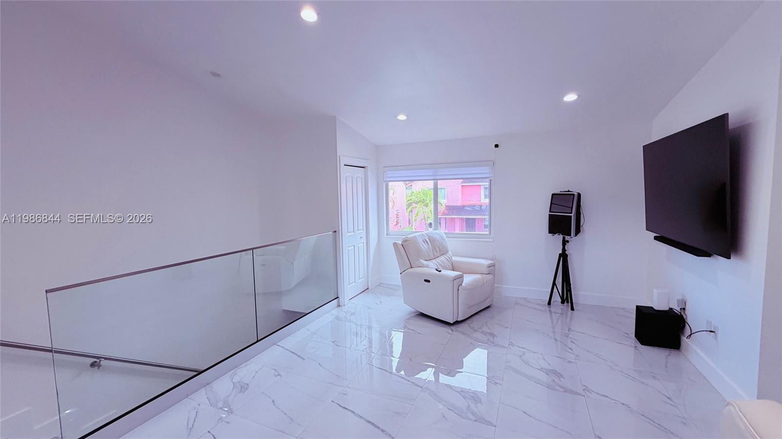 DORAL COURT CONDO - Residential Lease