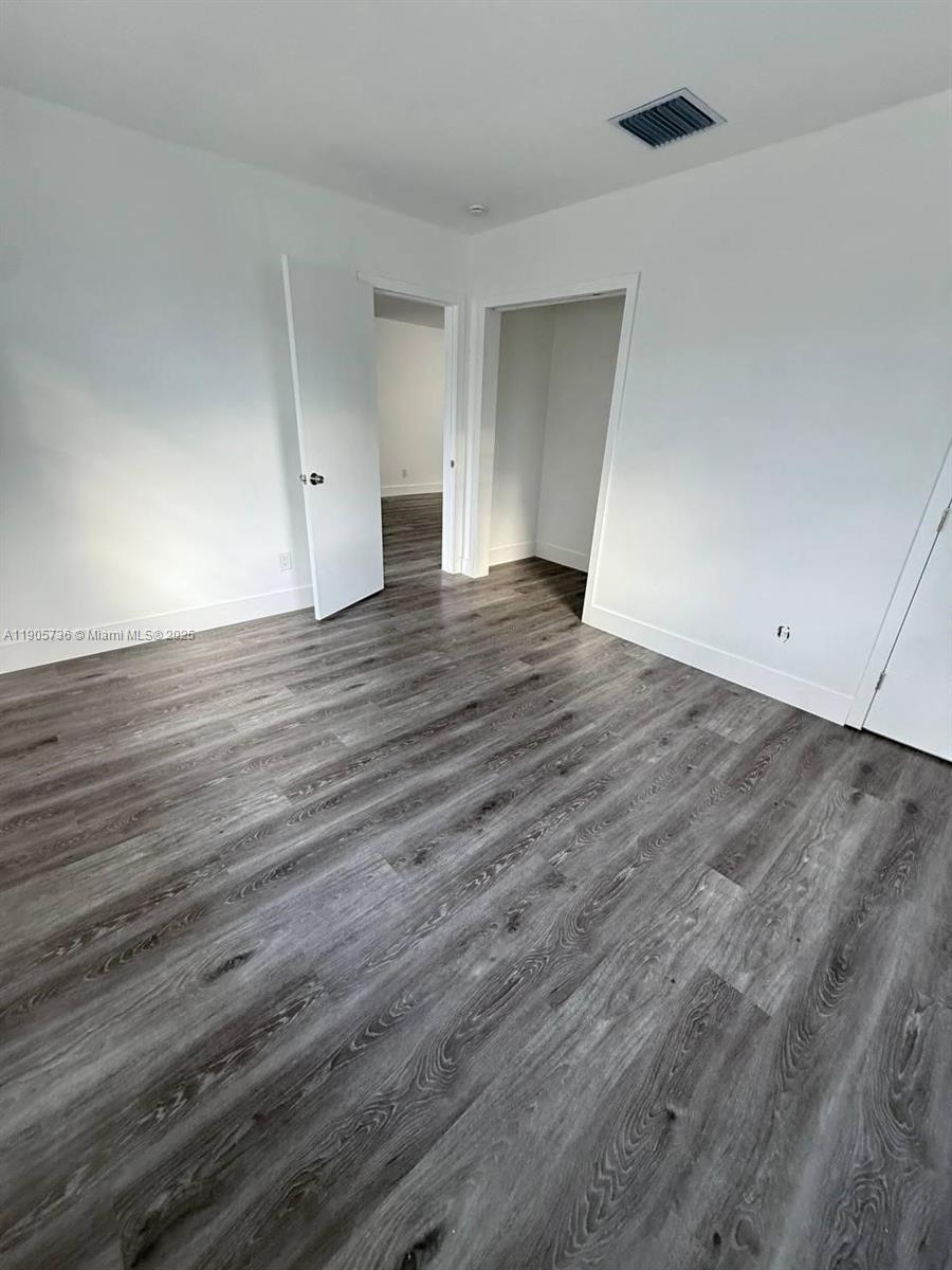 LAKE FOREST SEC 4 - Residential