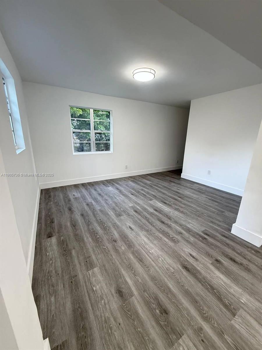 LAKE FOREST SEC 4 - Residential