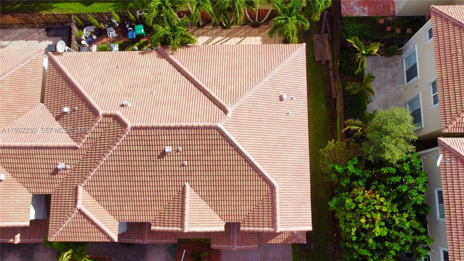 KENDALL BREEZE - Residential