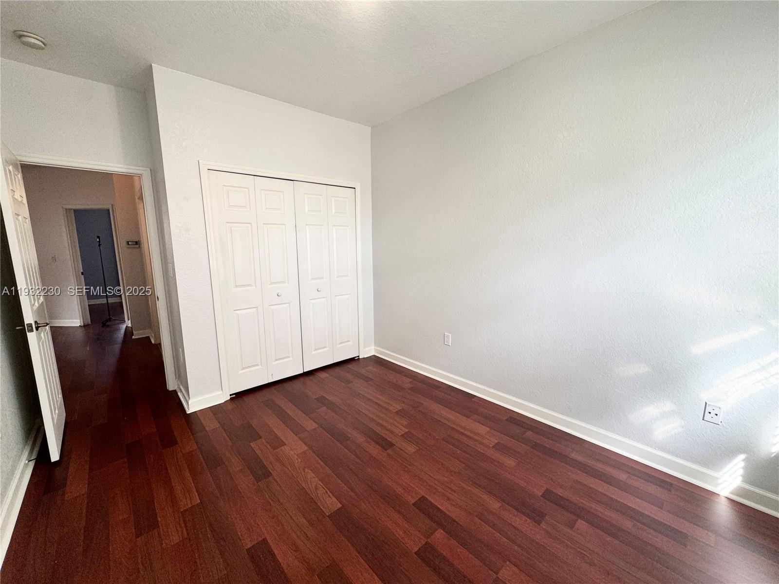 KENDALL BREEZE - Residential