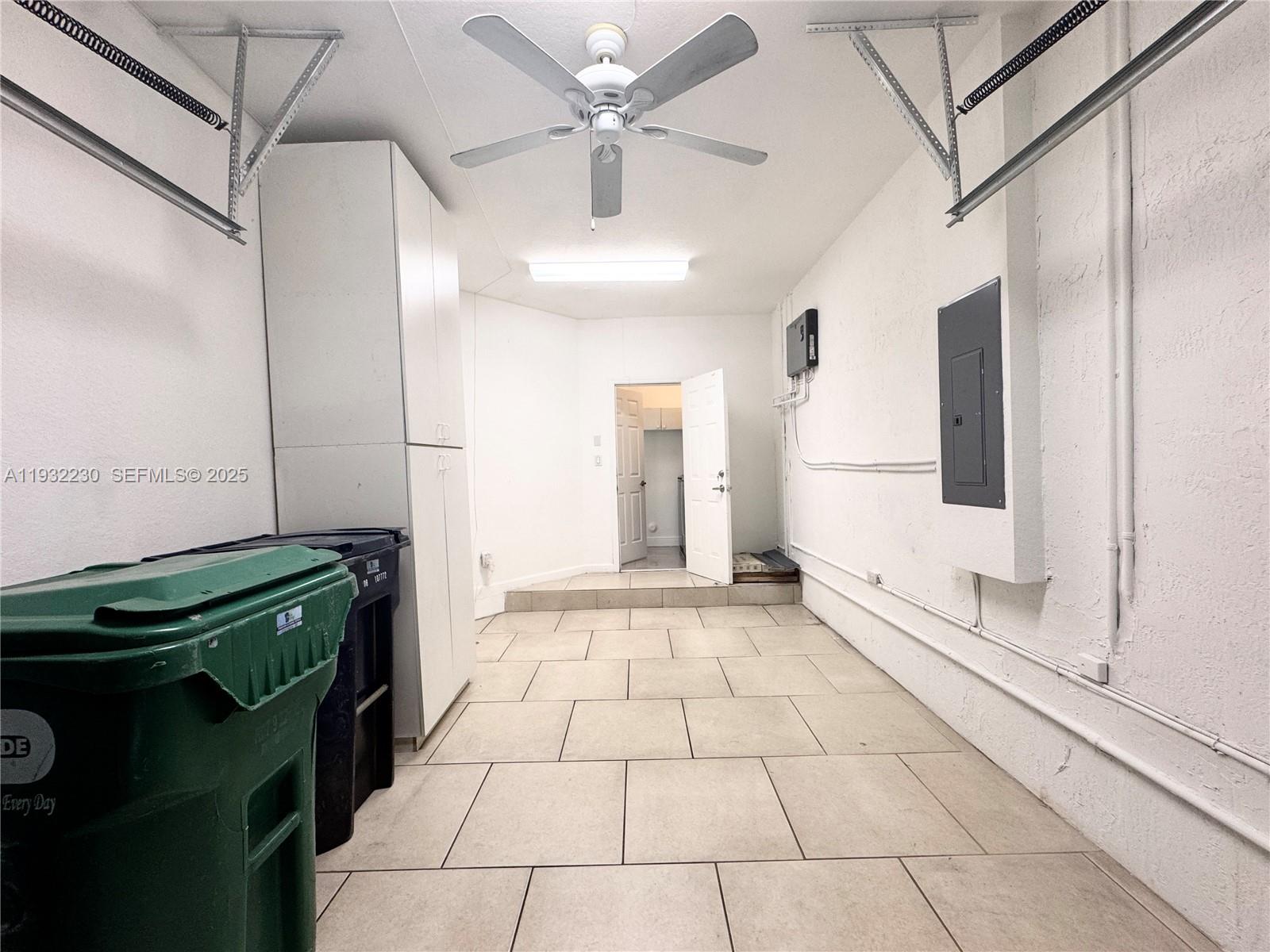 KENDALL BREEZE - Residential