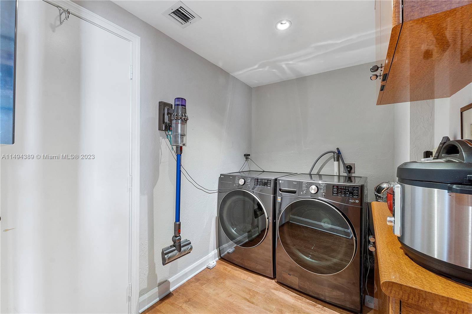 GROVE ISLE CONDO - Residential