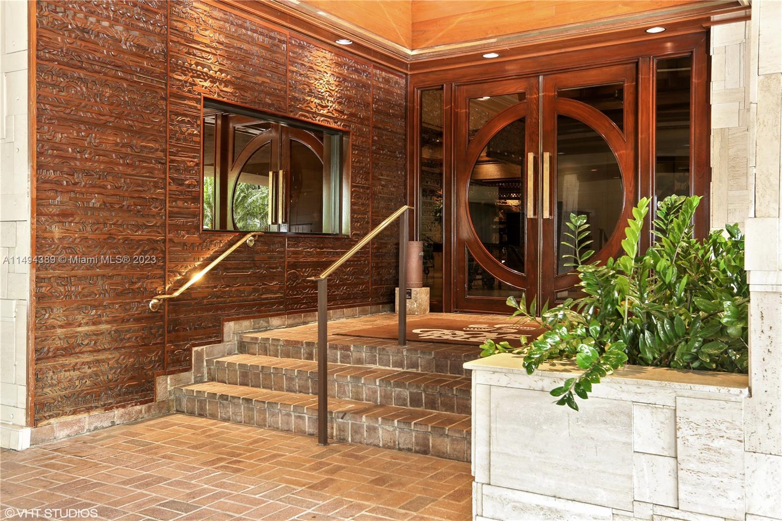 GROVE ISLE CONDO - Residential