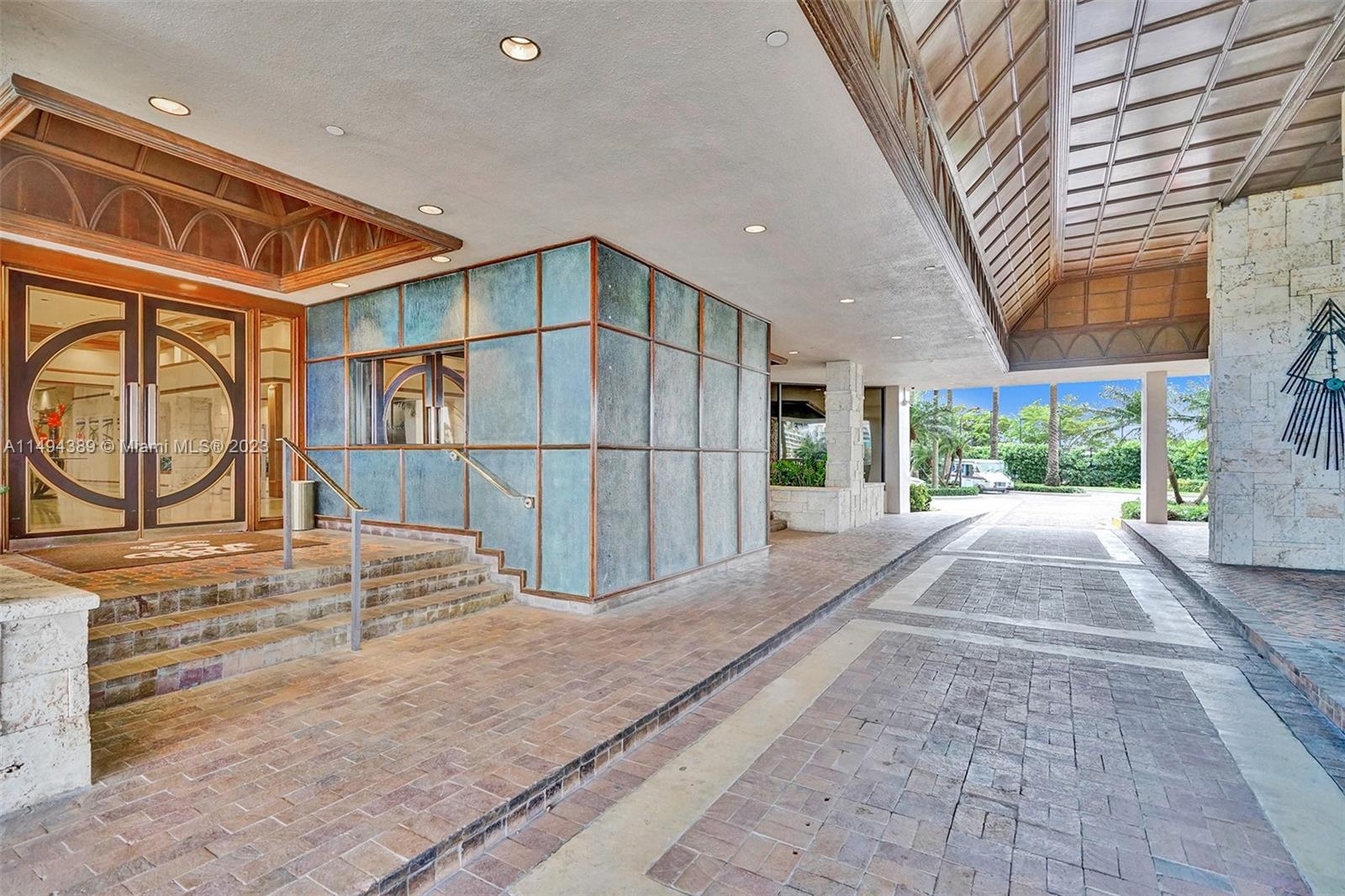 GROVE ISLE CONDO - Residential