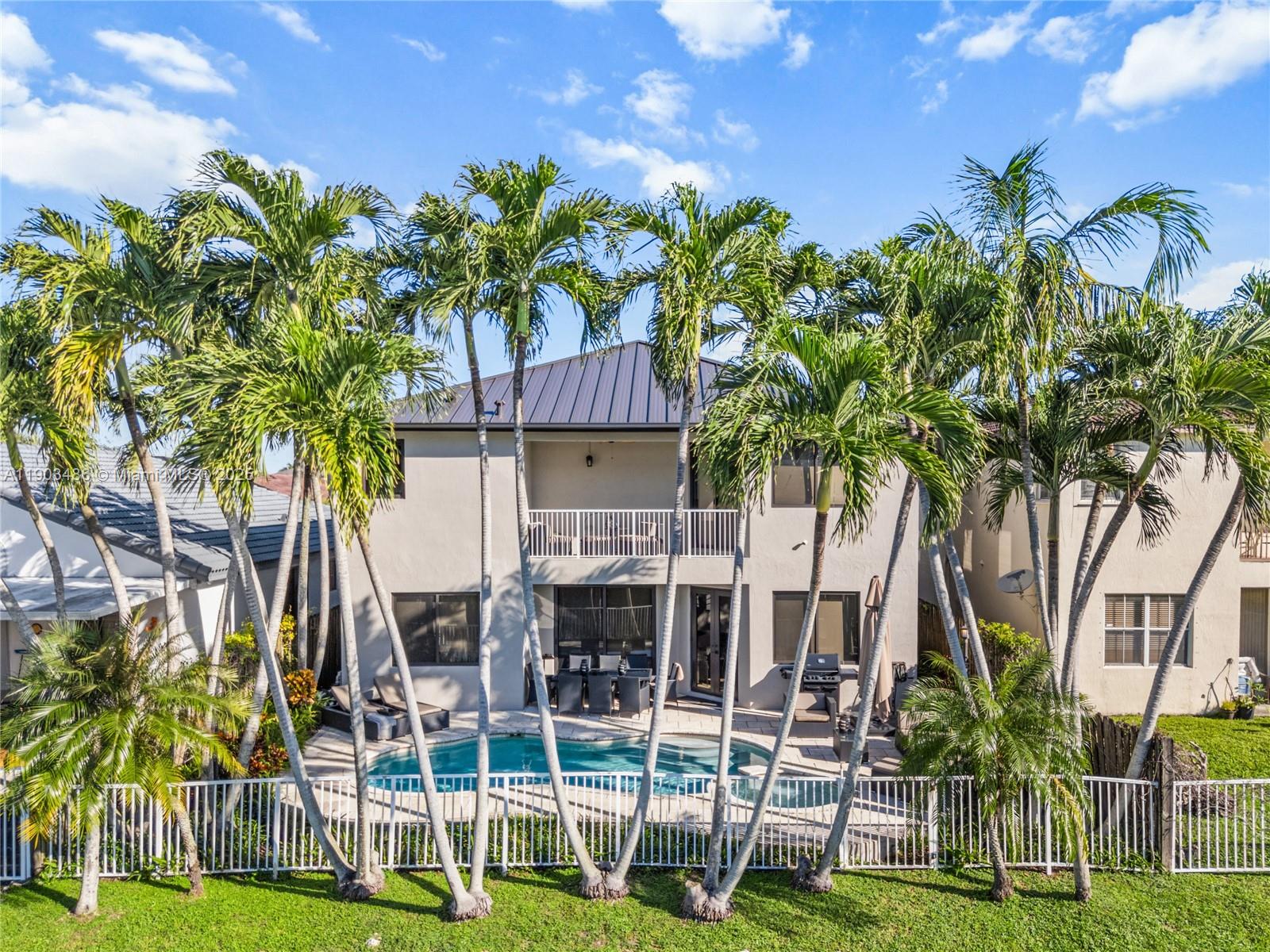 CENTURY ESTATES - Residential