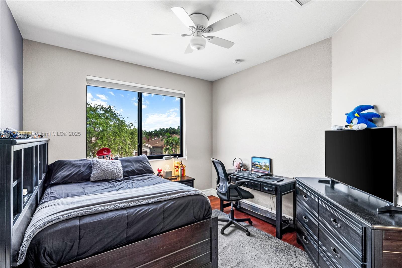 CENTURY ESTATES - Residential