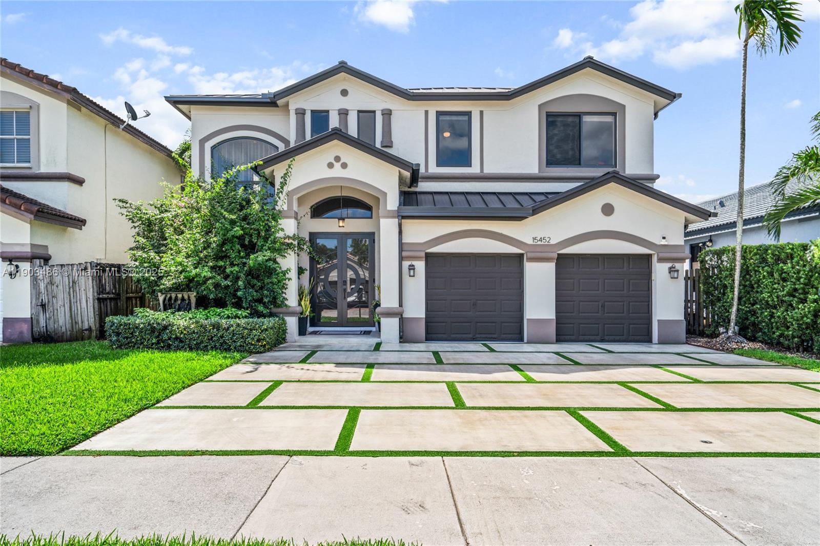 CENTURY ESTATES - Residential