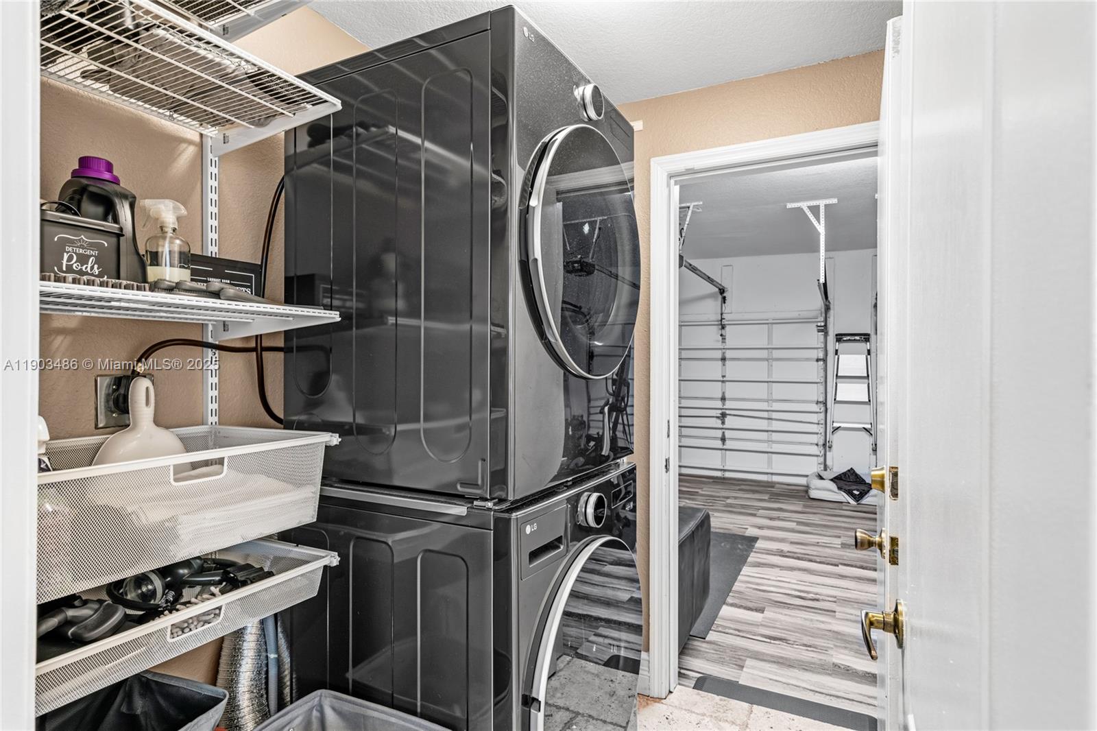 CENTURY ESTATES - Residential