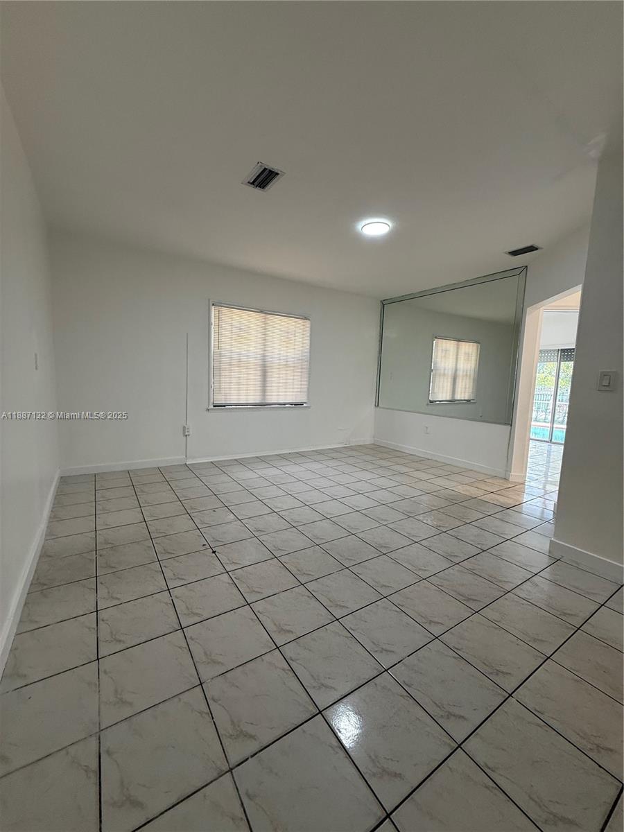 HAMPSHIRE HEATH - Residential Lease