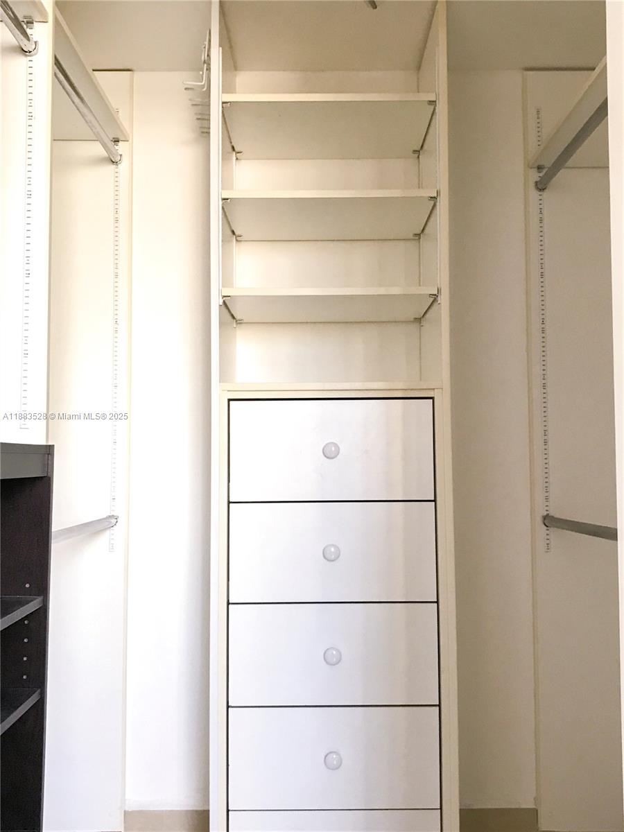 CAPOMAR CONDO - Residential Lease
