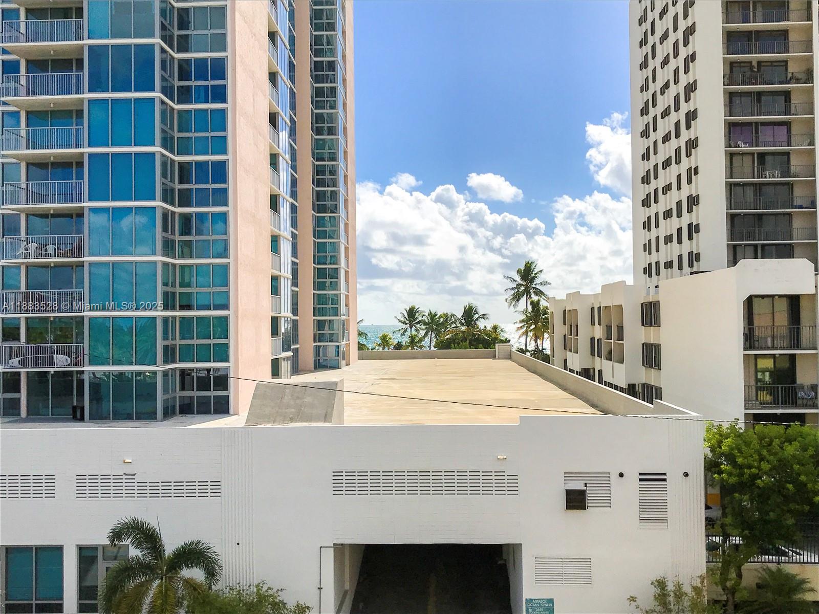 CAPOMAR CONDO - Residential Lease