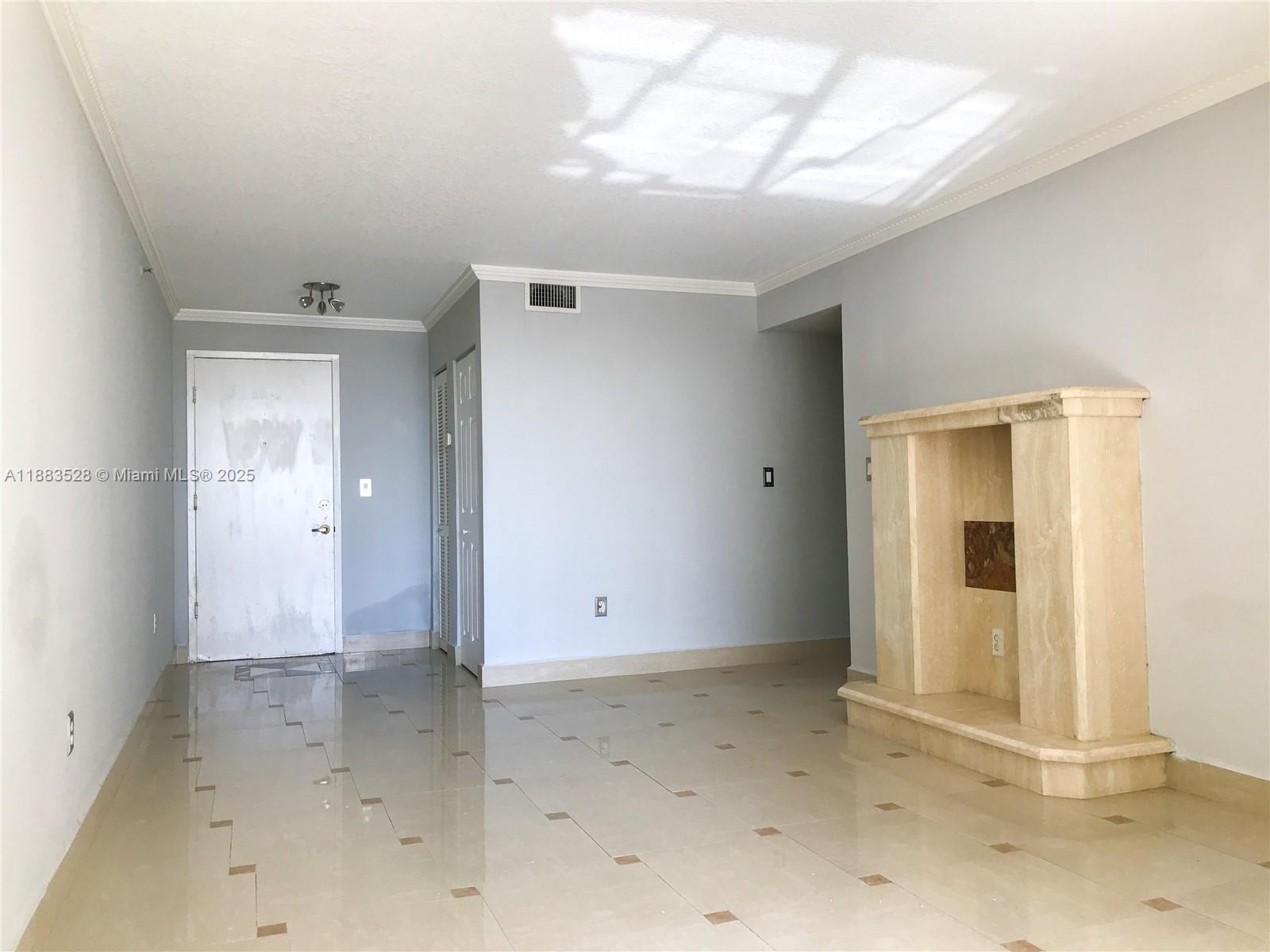 CAPOMAR CONDO - Residential Lease