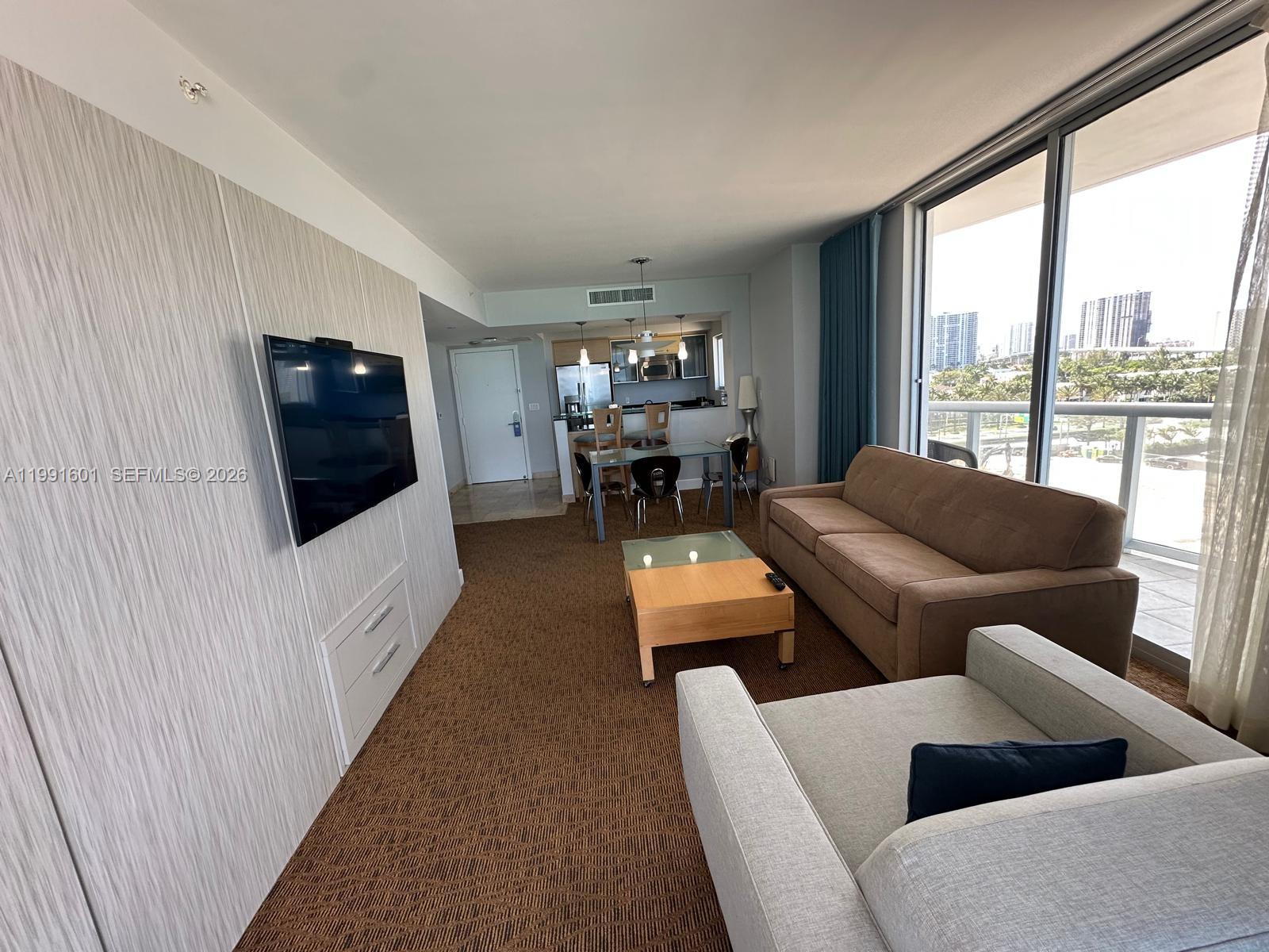 M RESORT RESIDENCES CONDO - Residential