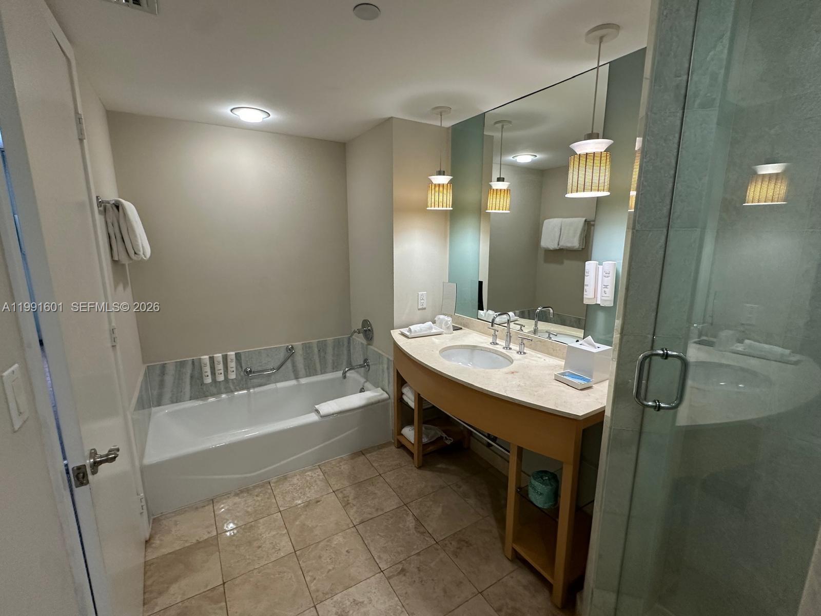 M RESORT RESIDENCES CONDO - Residential