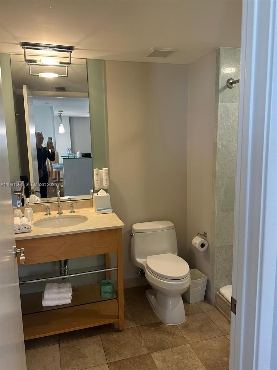 M RESORT RESIDENCES CONDO - Residential