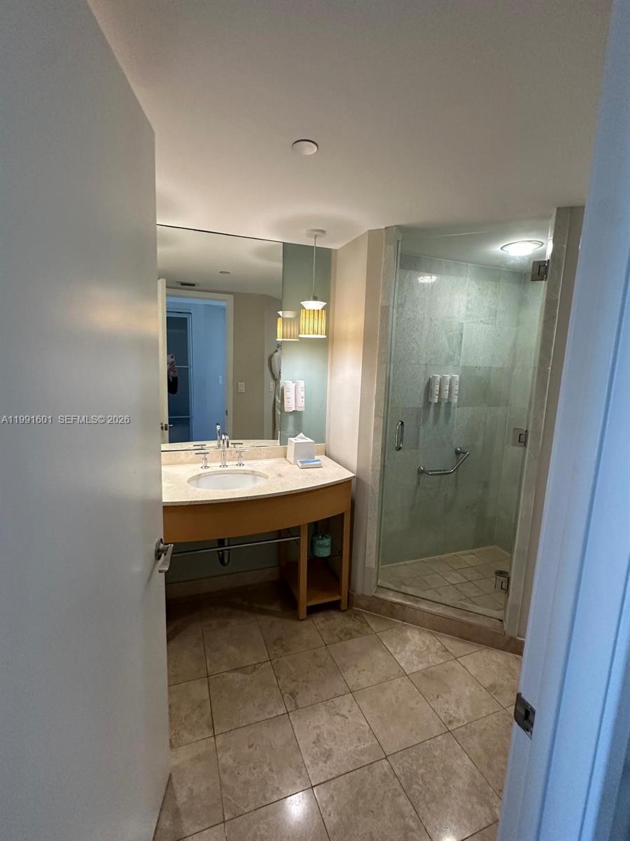 M RESORT RESIDENCES CONDO - Residential