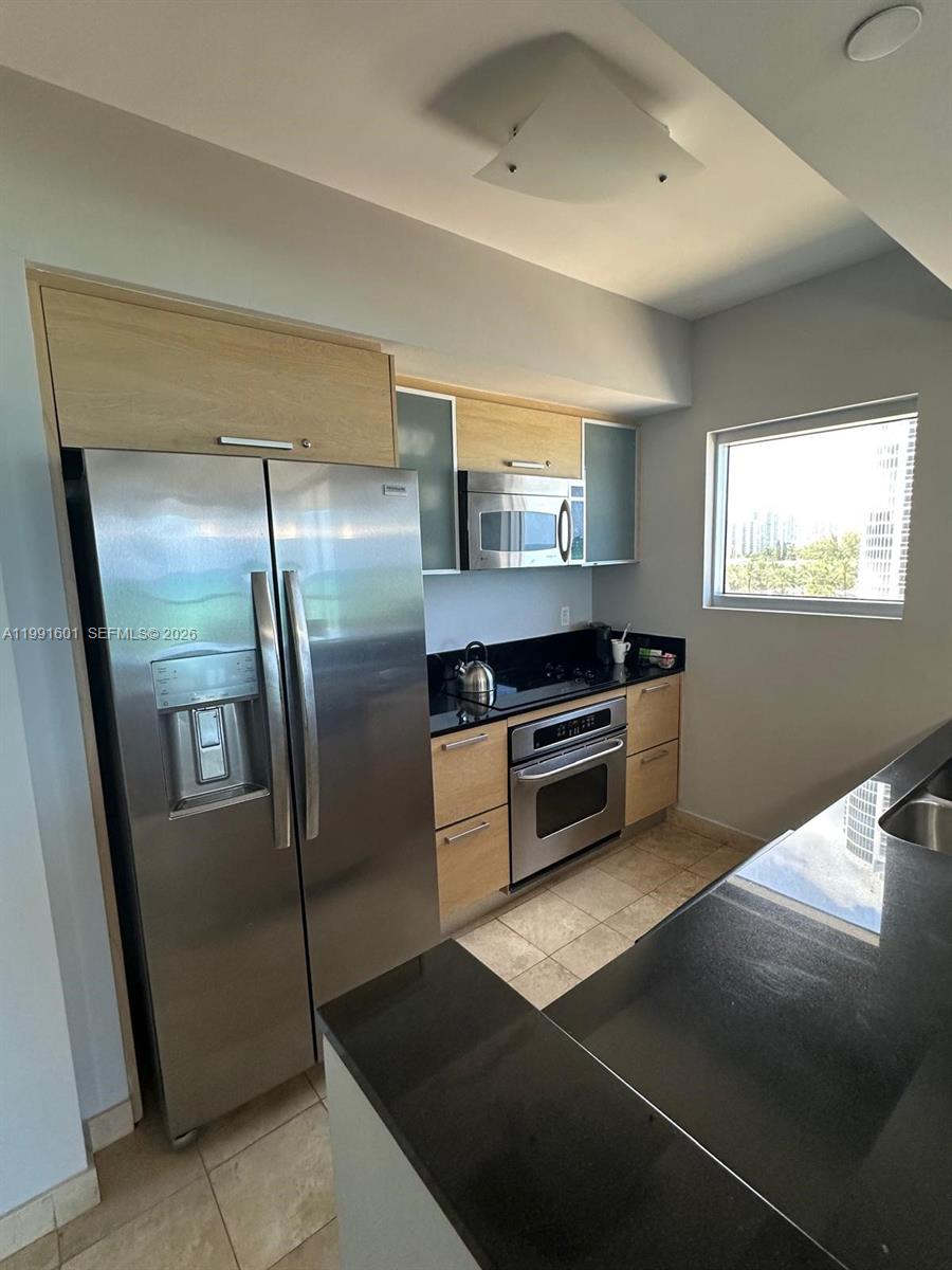 M RESORT RESIDENCES CONDO - Residential
