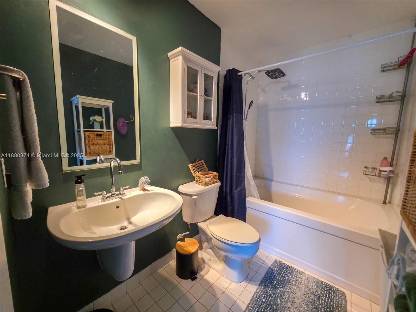 NEO CONDO - Residential