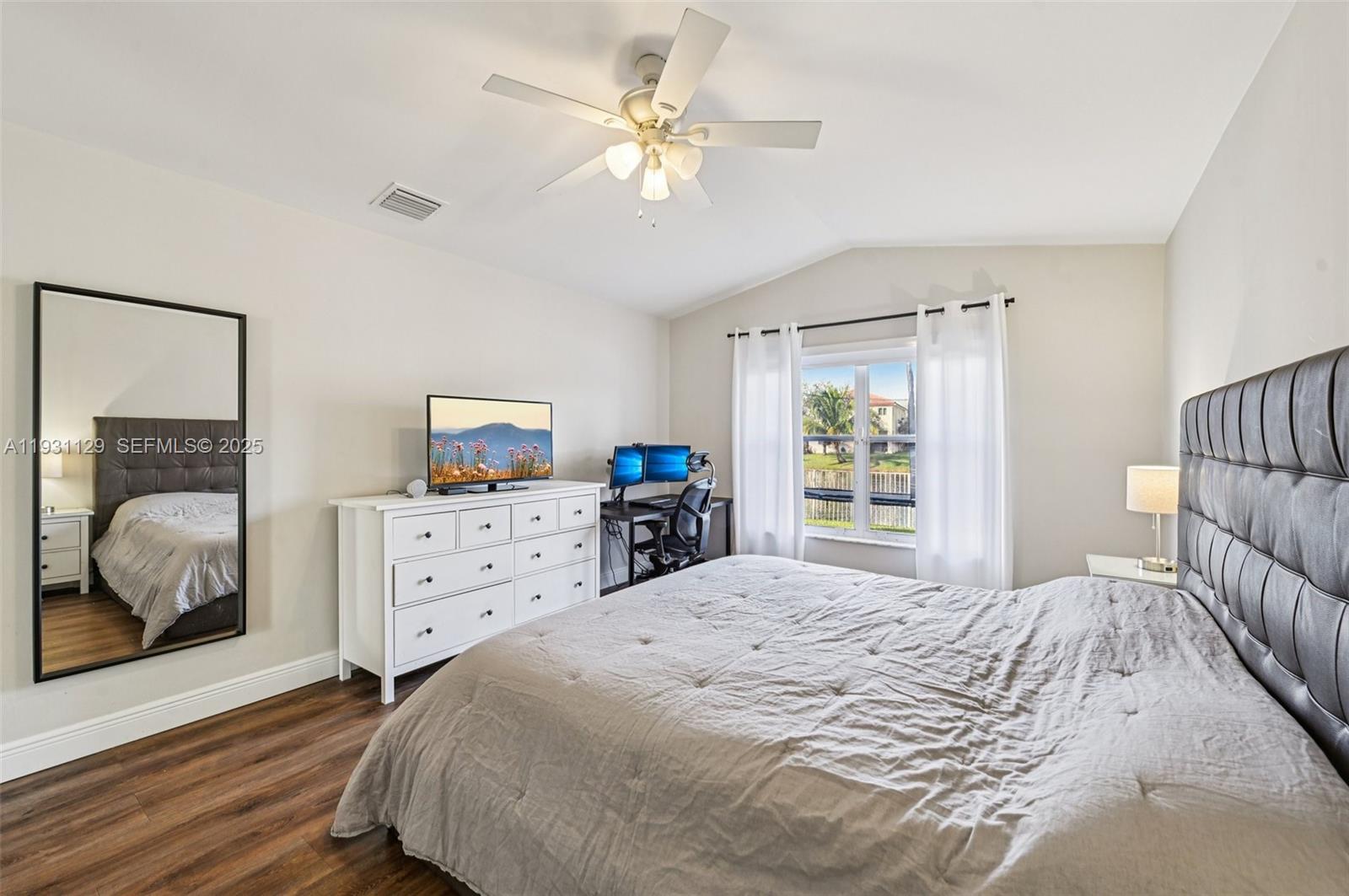 CHAPEL TRAIL II - Residential Lease