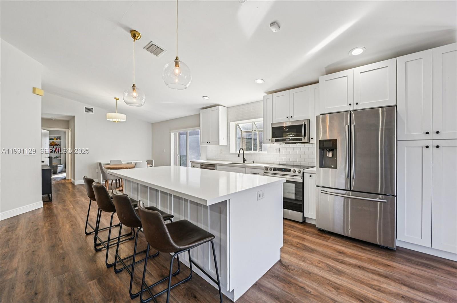 CHAPEL TRAIL II - Residential Lease