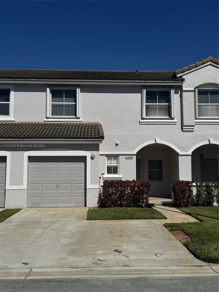 Great 3 bedroom/2.5 bathroom Townhouse with 1 garage in the Gated Community of Pembroke Shores.  1st floor tile, laminate on 2nd floor,  only Few mins to I75 and Costco and Walmart. Large Master Bedroom includes a Sitting Room. Walking distance to the community pool, shops and restaurants. Great schools!