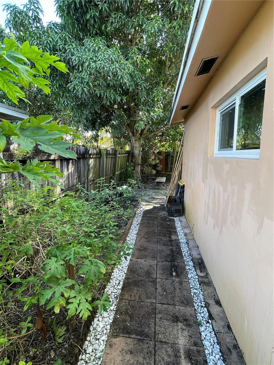 SUNRISE GOLF VILLAGE FIRS - Residential