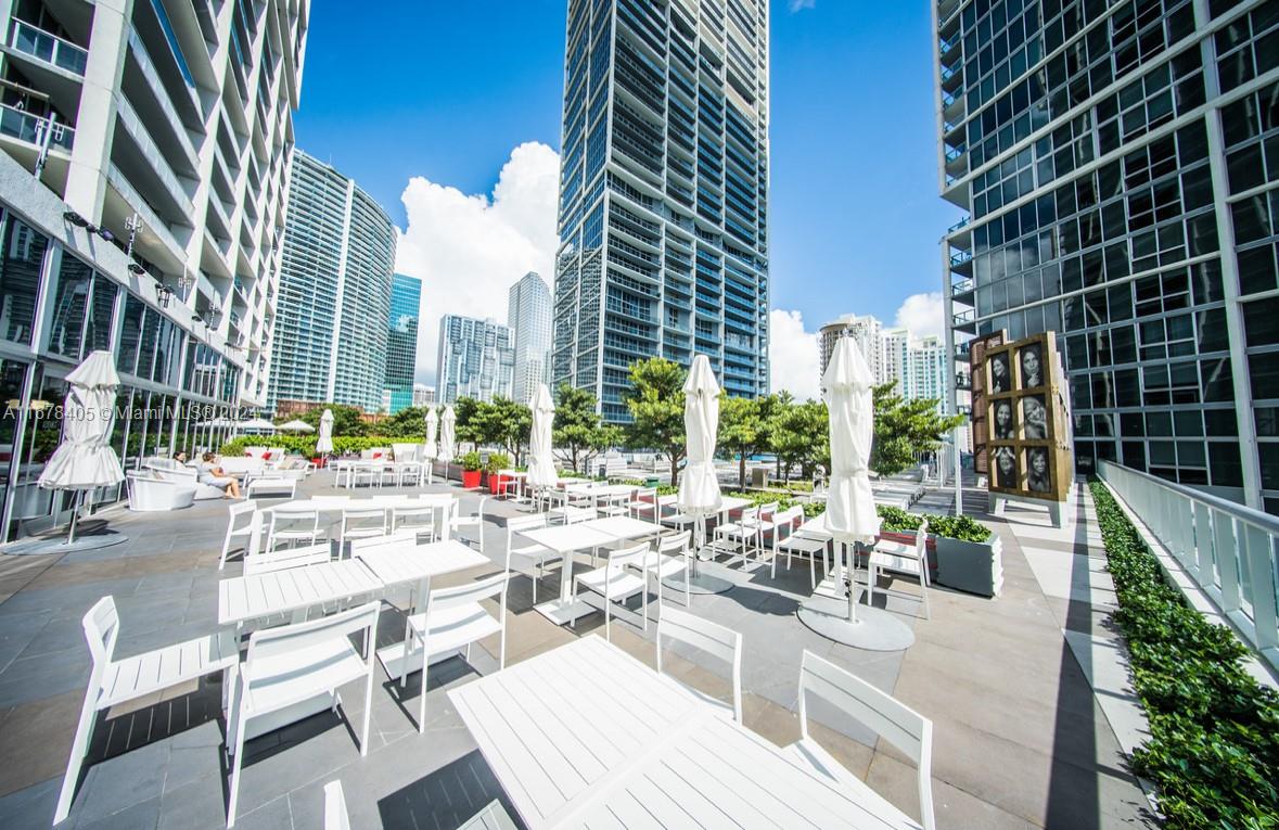 ICON BRICKELL NO TWO - Residential