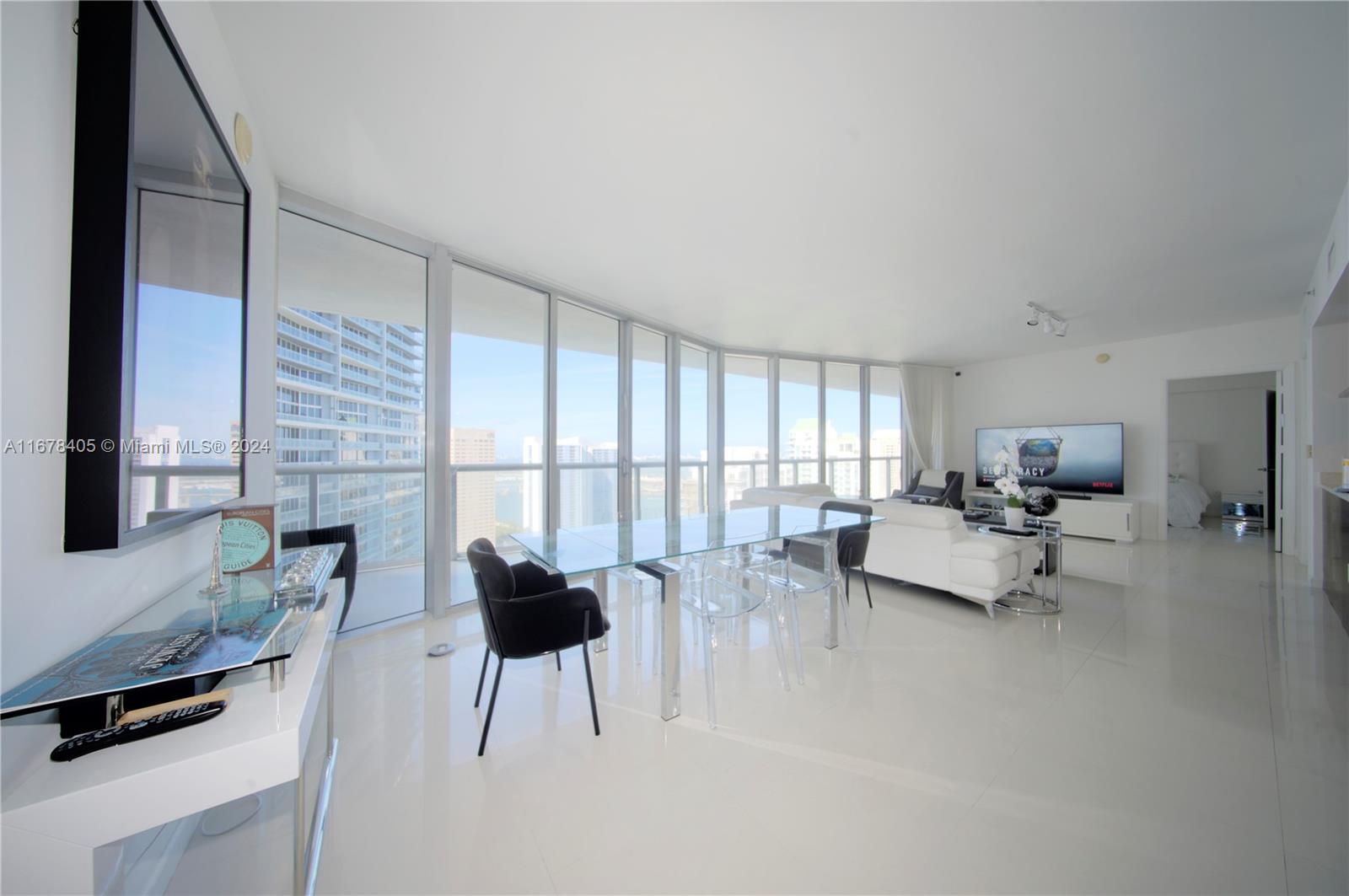 ICON BRICKELL NO TWO - Residential